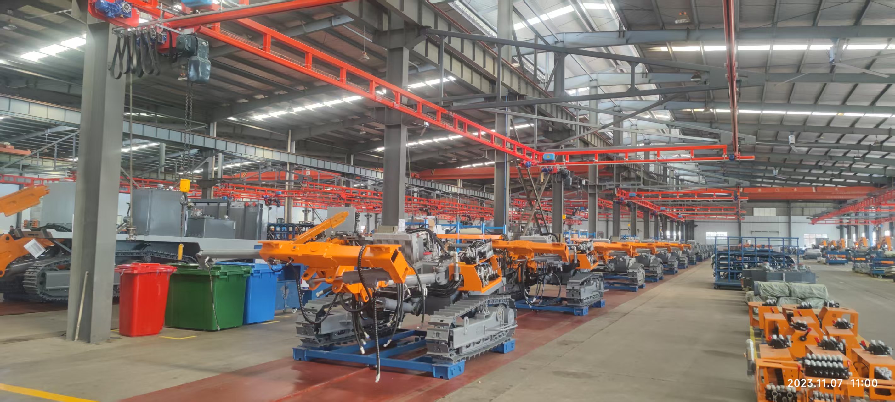 志高掘进仓库展示